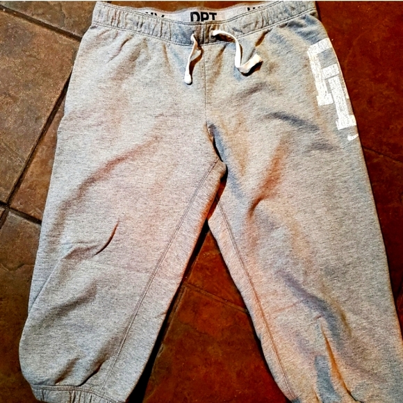 Nike Capri Sweatpants - Picture 2 of 4